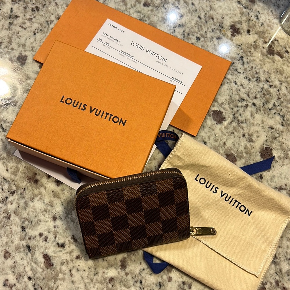 Authentic LV Zippy Coin Purse